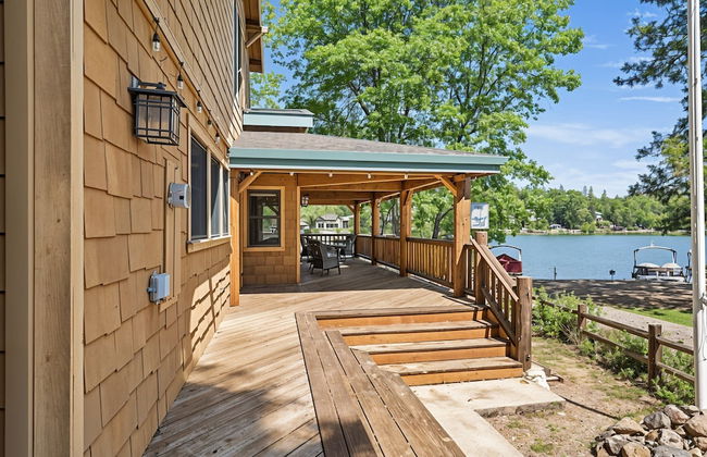 Marina Beach Lodge - Lakefront Home on Beach! by Yosemite Region Resorts - Foto 35