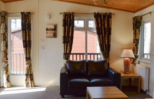 Lodge F- Uk33092 - Photo 2