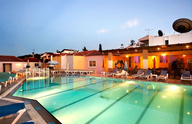 Marietta Hotel & Apartments - Foto 41