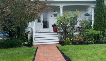 Falls Farmstead 1865 Ellis House Cozy and Comfy Apt #1 - Foto 2