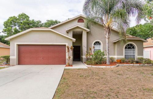 Quiet Getaway to Tampa & Orlando - Photo 8