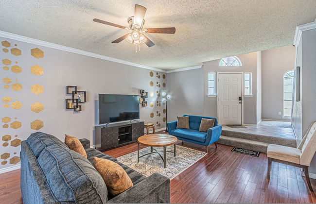 Lux 3-br Garage Gated Yard by The Star Frisco - Foto 1