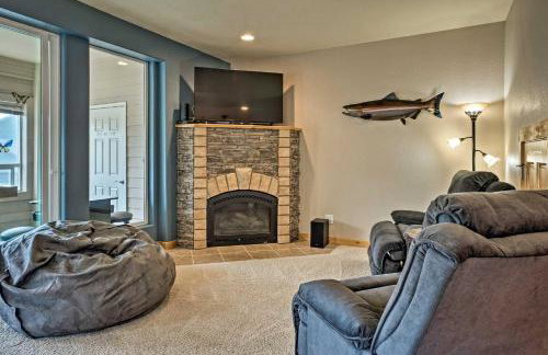 Gold Beach Townhome with Ocean Views and Sunroom! - Foto 1