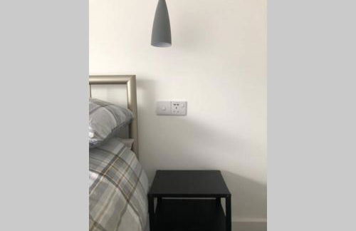 Oole 2 bed & en-suites house with parking near beach - Foto 20