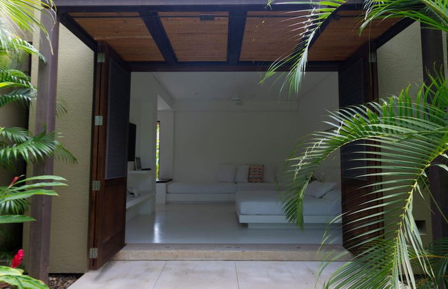 w Beautiful 4BR Villa at Mesa de Yeguas - Photo 21