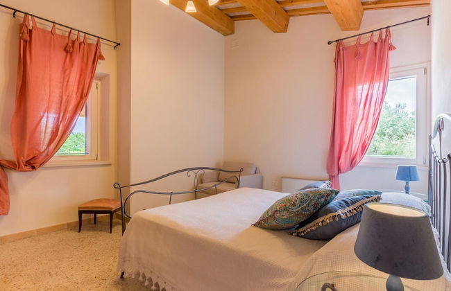 Belvilla by OYO Villa Cucco - Foto 2