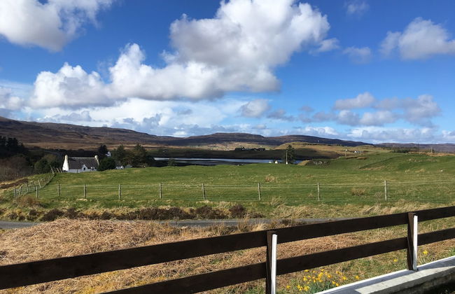 Skye Getaways - Photo 60