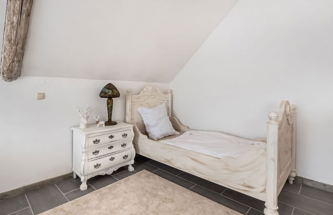 Luxurious Holiday Home With a Nice Private Garden - Foto 6