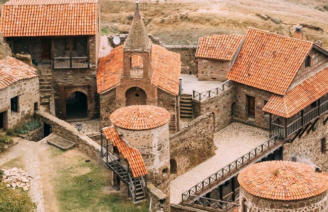 Balade privée en 4x4 au monastère David Gareja et dans les montagnes de l’Arc en ciel - Photo 8