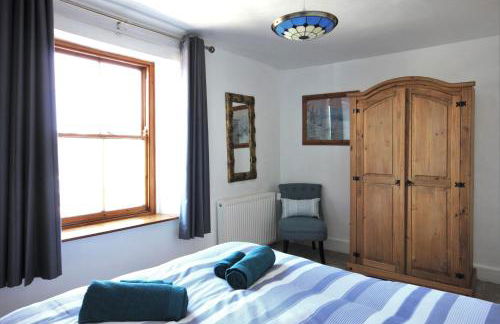 Mariners Cottage - Waters edge Fisherman's Cottage, Harbour & Sea Views & Free Dedicated Parking - Photo 43