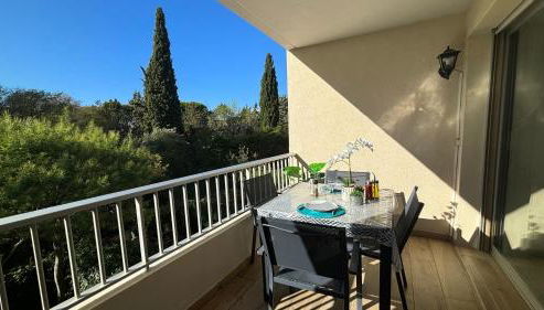 Proche Centre SANARY Studio climatisé 4 personnes - Foto 4