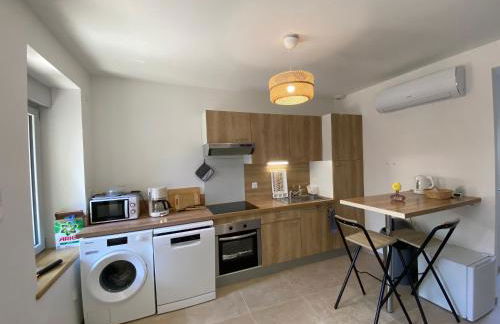 Gîte au calme avec jardin et wifi à Saint-Doulchard - FR-1-586-68 - Foto 4