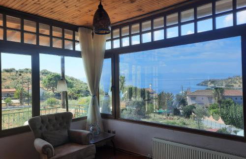 Ella's Sea View Villa - Photo 1
