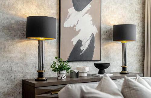 Near Transport - Hot tub - Fireplace - Sleeps 2 - Foto 9