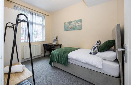 Accommodation in Newcastle Under Lyme - Foto 24