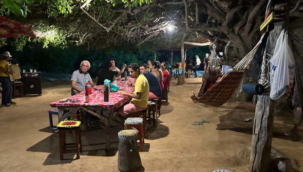 Durante la cena nel campeggio