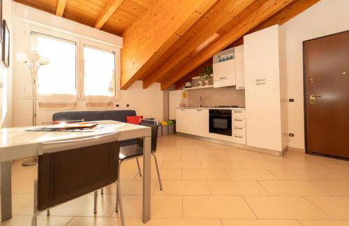 Rho Fiera Home, graziosa e confortevole, con parcheggio interno privato gratuito - Photo 7