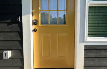 Yellow Door Retreat Minutes to Dwntwn - Foto 10