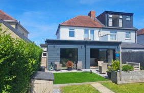 Large spacious home, great location, near transport links - Foto 1