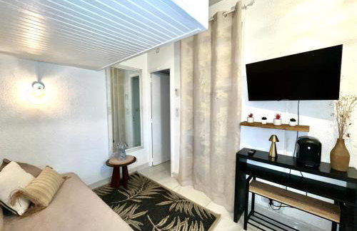 Joli studio maisonnette à 100m de la plage - Foto 2