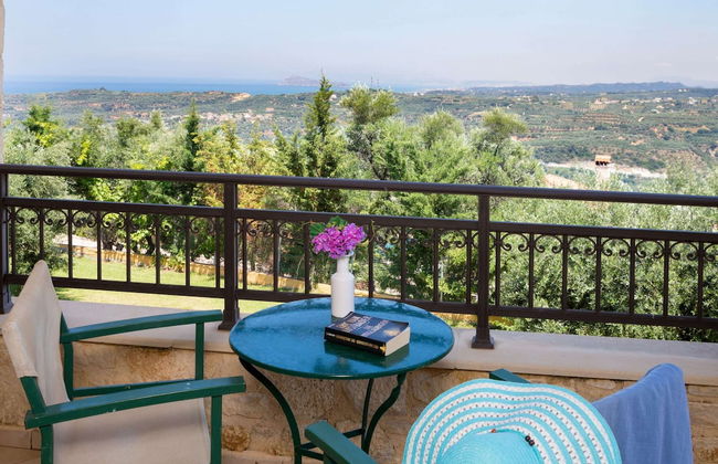 Family Friendly Villa Hermes With Private Pool - Photo 33