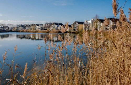 Wren Lodge HM11 HOT TUB Lakeside Spa Property - Foto 20