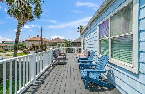 Beach lovers dream come true walking distance to the sandy shores - Foto 48