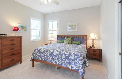 Serene pool home in the exclusive Heritage Oaks Golf & Country Club - Foto 27