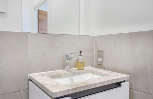 Palace Wharf Apartments - Foto 123