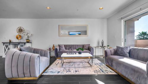 Amazing & Spacious in Heart of Santa Monica- Easy Access to ALL Tourist attractions - Foto 2