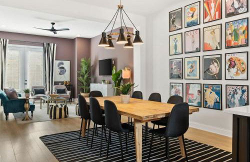 Upscale Townhome 3 miles to Downtown with 2 Car Garage - Foto 2