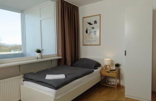 6 Bed Apartment For Work Crews - Foto 3