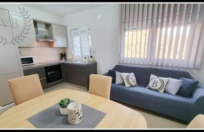 Villa Bella By The Sea - Heated Pool, Jacuzzi, Sauna - Photo 22