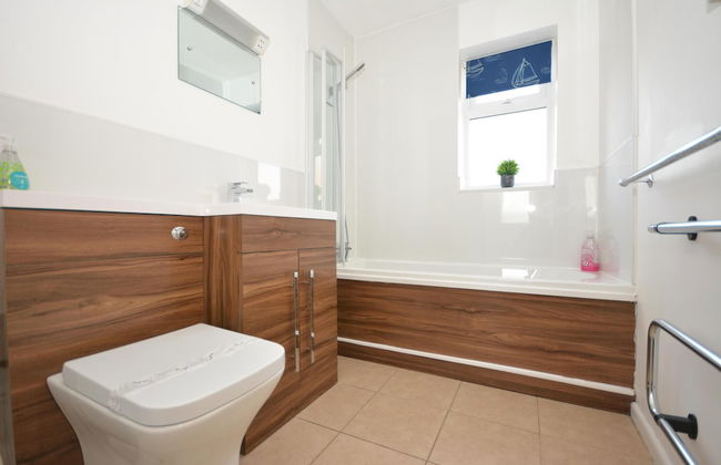 Beach Front 3 Bed Cottage and Hot Tub Kessingland - Foto 4