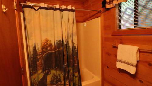 Amazing Cabin HOT tub minutes to Helen #1 - Foto 4