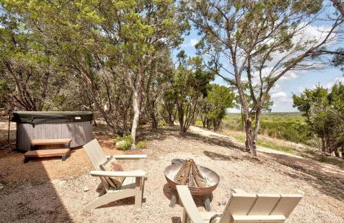 Amazing Texas Hill Country Cabin Rentals for Weekend Getaways near Austin - Foto 9