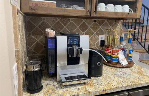 Hillside view with hot tub! - Foto 52