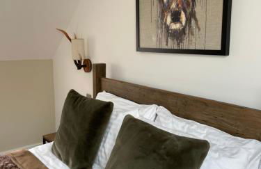 The Bunkhouse - 2 bedroom home with parking - Foto 10