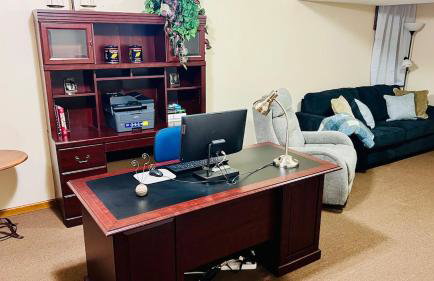 Sleeps 12! Main Level Primary Suite-Beautiful Backyard Oasis - Photo 29