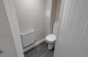 Modern 2-Bed Ground Floor Flat Near A11 & Forest - Foto 9