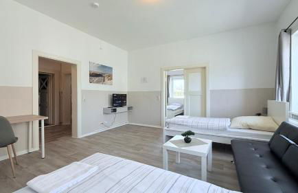 Komfortable Apartments Neumünster Zentrum perfekt für Beruf & Handwerk - Photo 4