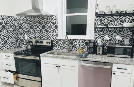 Renovated 1 Bedroom in Forest Hills - A - Foto 9