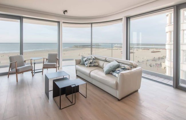 Open View Apartment by the Beach - Photo 1