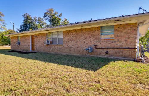2 Mi to Dtwn Natchez Cozy Home with Yard and Patio! - Foto 24