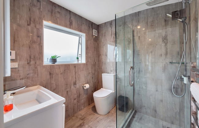 Elegant and Stylish Retreat in Epsom - Foto 13