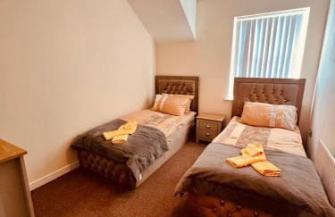 Middlesbrough Spacious Flat 2 bedrooms & 2 bathrooms & Free Private Parking & Wifi - Foto 6