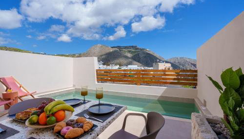 Sugarwhite Suites with Private not Heated Pool - Foto 1, sunbed