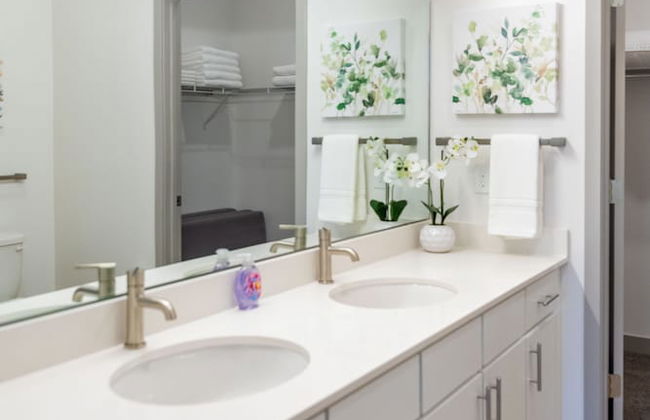 Brand New Suite in Kansas City - Photo 39