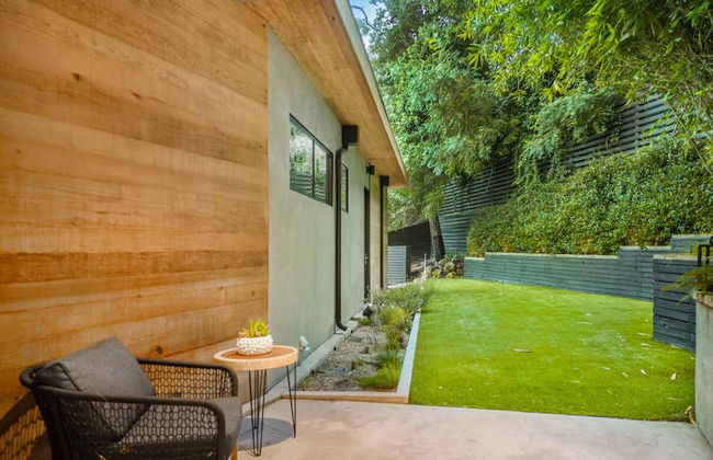 Beverly Glen Hillside Haven - Photo 40