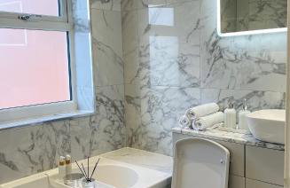 Entire House - Near Etihad stadium and Central Manchester - Foto 5